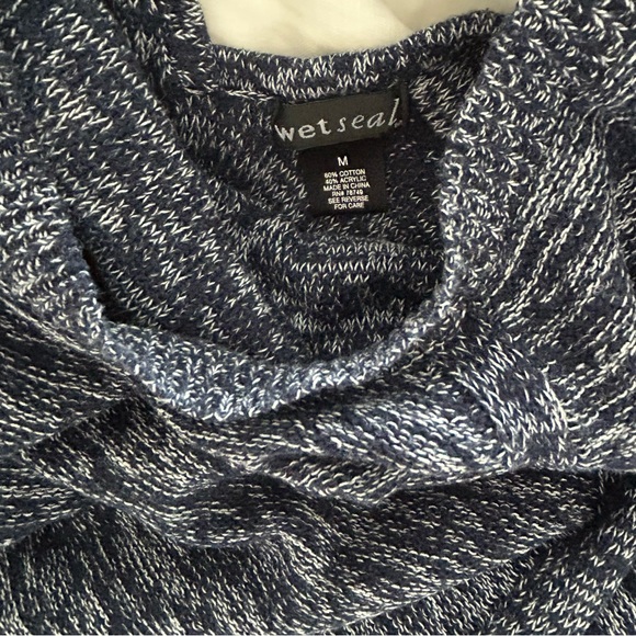 Wet Seal Low V Back Sweater - Picture 11 of 11